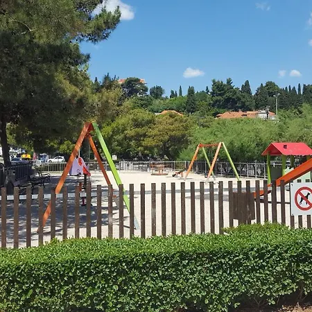 Adriatic Oasis & Marine View Апартаменты *