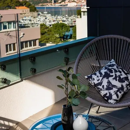 Apartment Adriatic Oasis & Marine View Dubrovnik